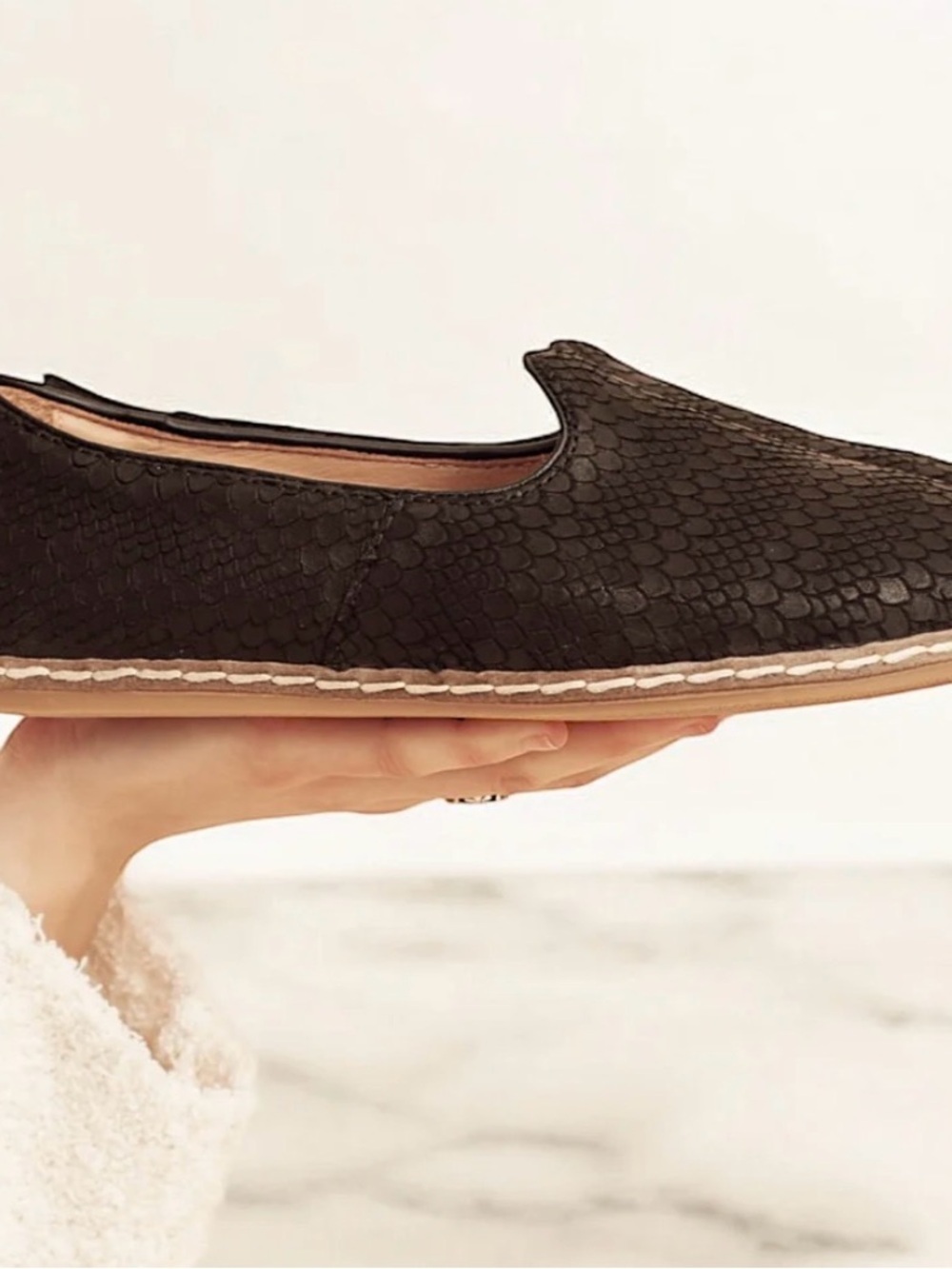 CHARIX Wild Black Slip On, Travel Comfort Loafer size Europe 39 - Picture 9 of 9